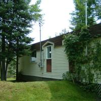 Arrière du chalet