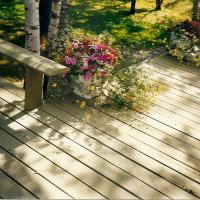 Patio-deck fleuri